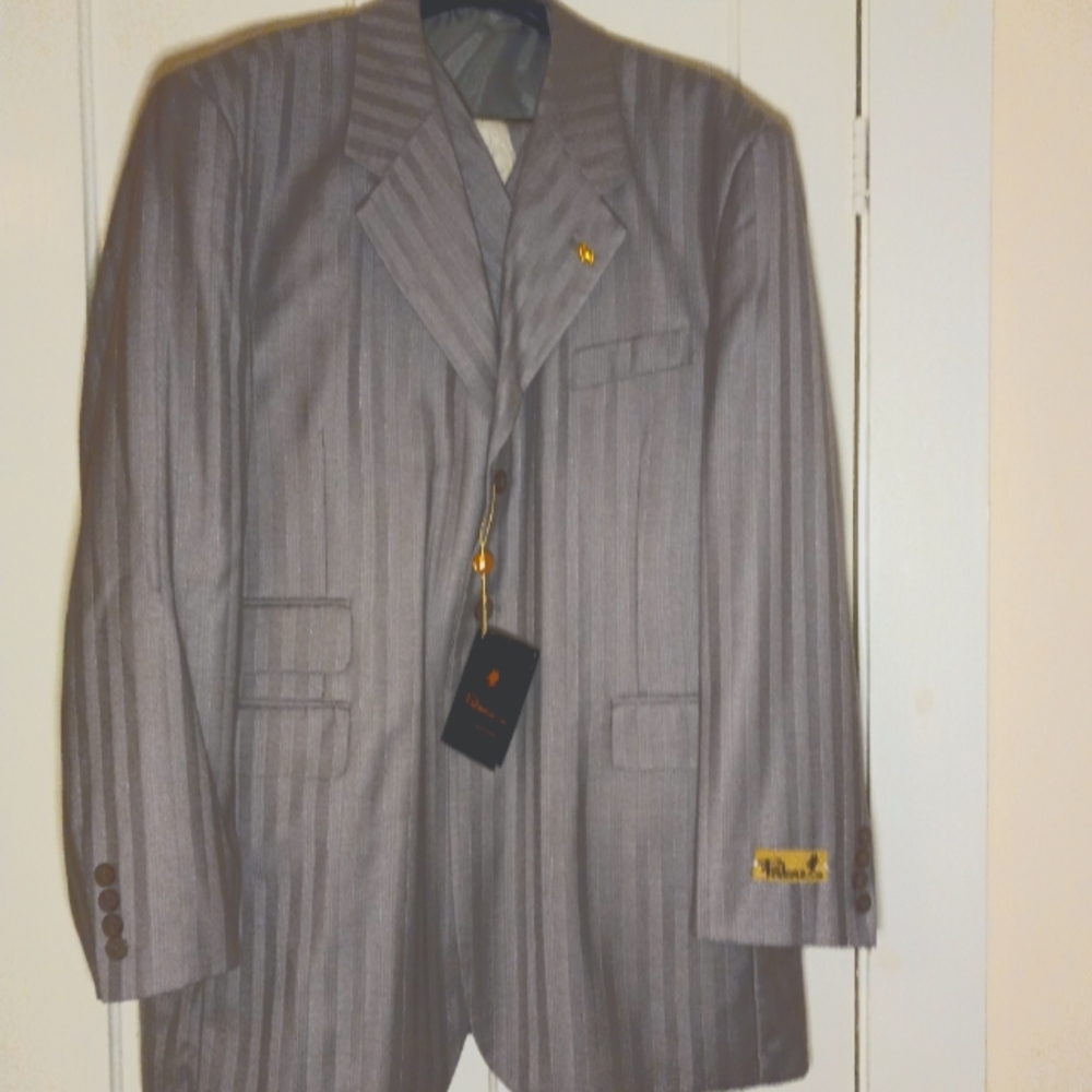 Falcone 3 piece suit